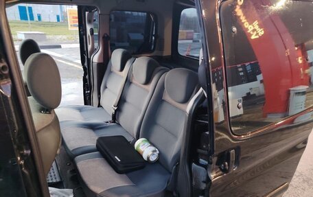 Citroen Berlingo II рестайлинг, 2005 год, 375 000 рублей, 13 фотография