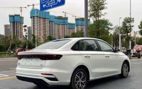 Geely Emgrand, 2025 год, 1 700 000 рублей, 6 фотография