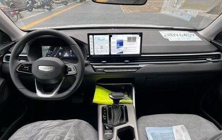 Geely Emgrand, 2025 год, 1 700 000 рублей, 7 фотография