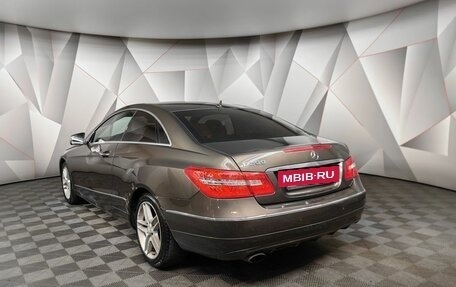 Mercedes-Benz E-Класс, 2012 год, 1 293 000 рублей, 4 фотография