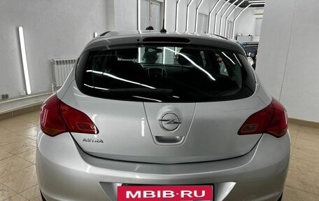Opel Astra J, 2011 год, 879 000 рублей, 7 фотография
