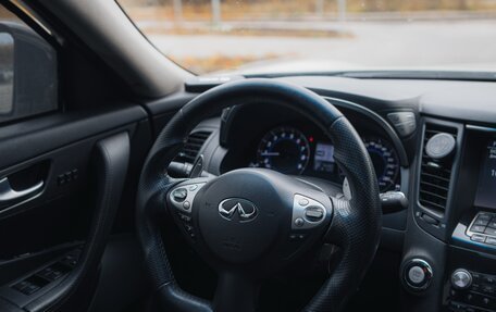 Infiniti QX70, 2014 год, 2 750 000 рублей, 11 фотография