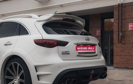 Infiniti QX70, 2014 год, 2 750 000 рублей, 6 фотография