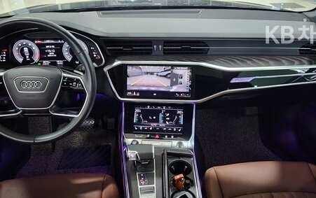 Audi A6, 2023 год, 4 360 099 рублей, 17 фотография