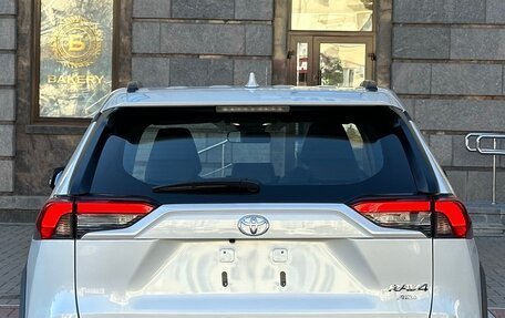 Toyota RAV4, 2025 год, 4 090 000 рублей, 8 фотография