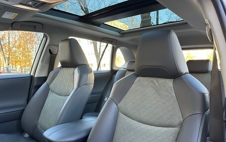 Toyota RAV4, 2025 год, 4 090 000 рублей, 11 фотография