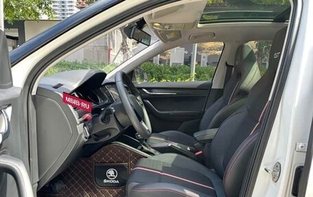 Skoda Kamiq I, 2022 год, 1 520 000 рублей, 5 фотография