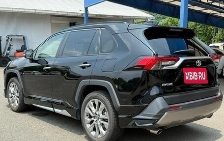 Toyota RAV4, 2022 год, 2 290 333 рублей, 6 фотография