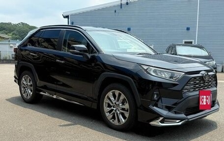 Toyota RAV4, 2022 год, 2 290 333 рублей, 2 фотография