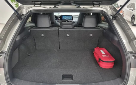 Lexus UX I, 2025 год, 4 315 027 рублей, 16 фотография