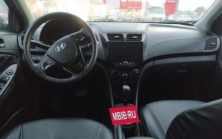 Hyundai Solaris II рестайлинг, 2011 год, 550 000 рублей, 9 фотография