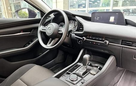 Mazda 3, 2023 год, 1 850 000 рублей, 7 фотография