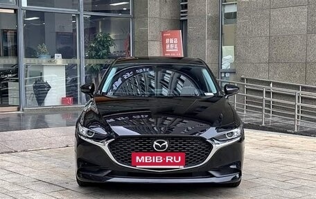Mazda 3, 2023 год, 1 850 000 рублей, 2 фотография