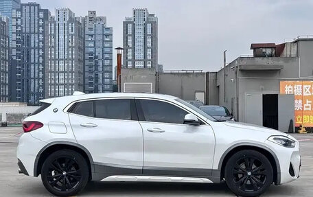 BMW X2, 2021 год, 1 975 000 рублей, 5 фотография
