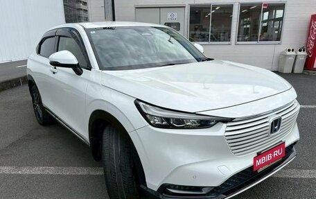 Honda Vezel, 2022 год, 1 834 555 рублей, 3 фотография