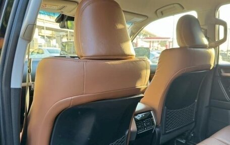 Toyota Land Cruiser Prado 150 рестайлинг 2, 2022 год, 4 150 333 рублей, 24 фотография