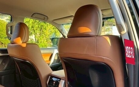 Toyota Land Cruiser Prado 150 рестайлинг 2, 2022 год, 4 150 333 рублей, 20 фотография