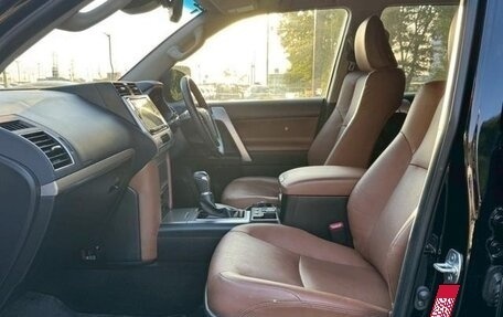 Toyota Land Cruiser Prado 150 рестайлинг 2, 2022 год, 4 150 333 рублей, 16 фотография