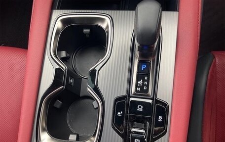 Lexus RX IV рестайлинг, 2024 год, 6 300 001 рублей, 12 фотография