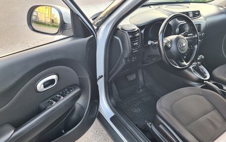 KIA Soul II рестайлинг, 2017 год, 1 590 000 рублей, 11 фотография