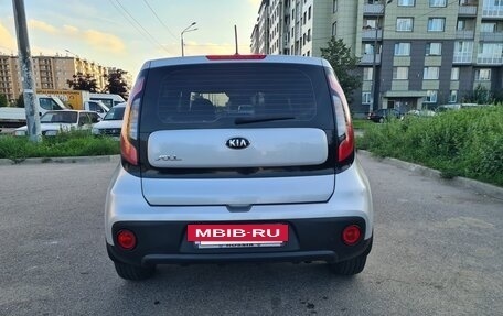 KIA Soul II рестайлинг, 2017 год, 1 590 000 рублей, 7 фотография