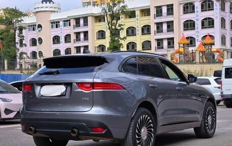Jaguar F-Pace, 2021 год, 3 500 300 рублей, 6 фотография