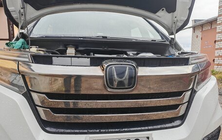 Honda Stepwgn IV, 2017 год, 2 450 000 рублей, 4 фотография