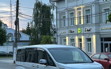 Honda Stepwgn IV, 2017 год, 2 450 000 рублей, 7 фотография