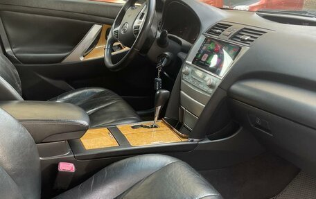 Toyota Camry, 2007 год, 1 170 000 рублей, 8 фотография