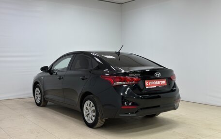 Hyundai Solaris II рестайлинг, 2018 год, 1 000 000 рублей, 6 фотография