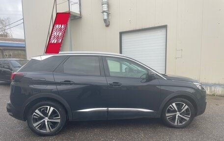 Peugeot 3008 II, 2018 год, 1 700 000 рублей, 4 фотография