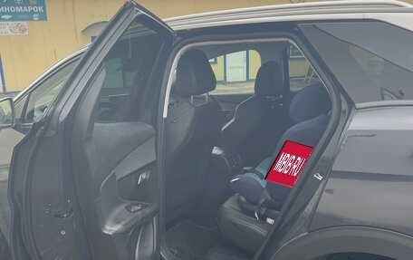 Peugeot 3008 II, 2018 год, 1 700 000 рублей, 11 фотография