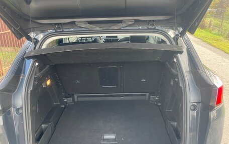 Peugeot 3008 II, 2018 год, 1 700 000 рублей, 21 фотография