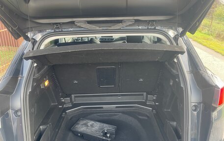 Peugeot 3008 II, 2018 год, 1 700 000 рублей, 20 фотография