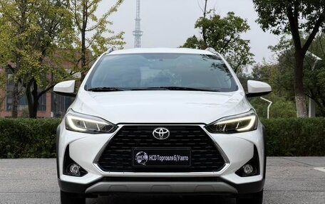 Toyota Yaris XP150 рестайлинг, 2021 год, 1 040 000 рублей, 2 фотография