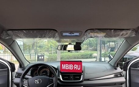 Toyota Yaris XP150 рестайлинг, 2021 год, 1 040 000 рублей, 8 фотография