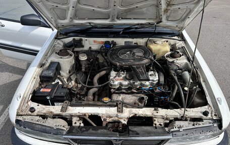 Mitsubishi Galant VIII, 1988 год, 135 000 рублей, 13 фотография