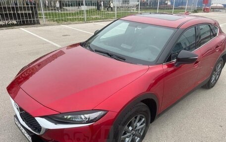 Mazda CX-4, 2022 год, 2 750 000 рублей, 2 фотография
