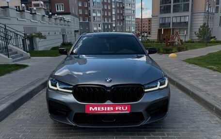 BMW 5 серия, 2017 год, 2 950 000 рублей, 2 фотография