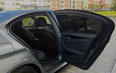 BMW 5 серия, 2017 год, 2 950 000 рублей, 27 фотография