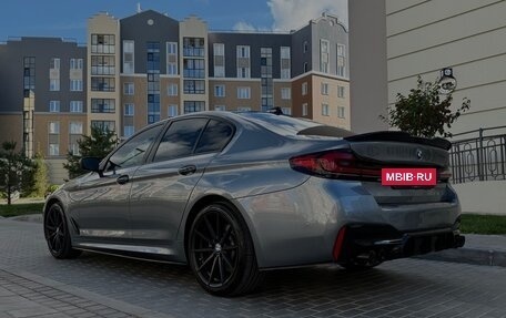 BMW 5 серия, 2017 год, 2 950 000 рублей, 16 фотография