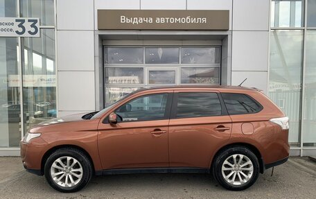 Mitsubishi Outlander III рестайлинг 3, 2012 год, 1 590 000 рублей, 8 фотография