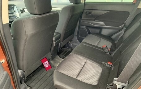 Mitsubishi Outlander III рестайлинг 3, 2012 год, 1 590 000 рублей, 14 фотография