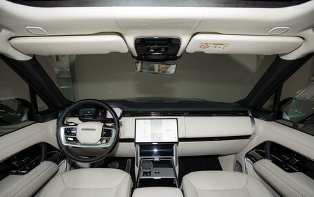 Land Rover Range Rover IV рестайлинг, 2025 год, 23 900 000 рублей, 13 фотография