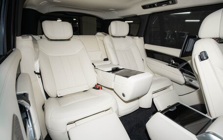 Land Rover Range Rover IV рестайлинг, 2025 год, 23 900 000 рублей, 30 фотография