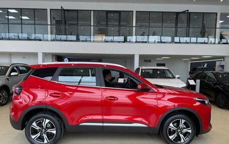 Chery Tiggo 4 I рестайлинг, 2025 год, 2 220 000 рублей, 4 фотография