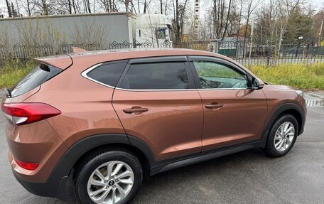 Hyundai Tucson III, 2017 год, 1 760 000 рублей, 4 фотография