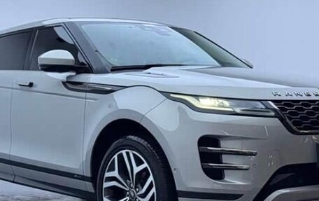 Land Rover Range Rover Evoque II, 2022 год, 3 550 000 рублей, 2 фотография