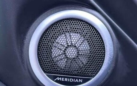 Land Rover Range Rover Evoque II, 2022 год, 3 550 000 рублей, 12 фотография