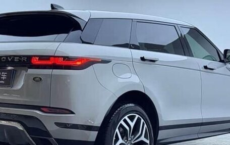 Land Rover Range Rover Evoque II, 2022 год, 3 550 000 рублей, 18 фотография
